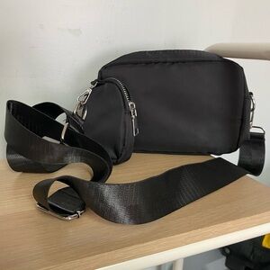 CROSSBODY OR FANNIE PACK BAG